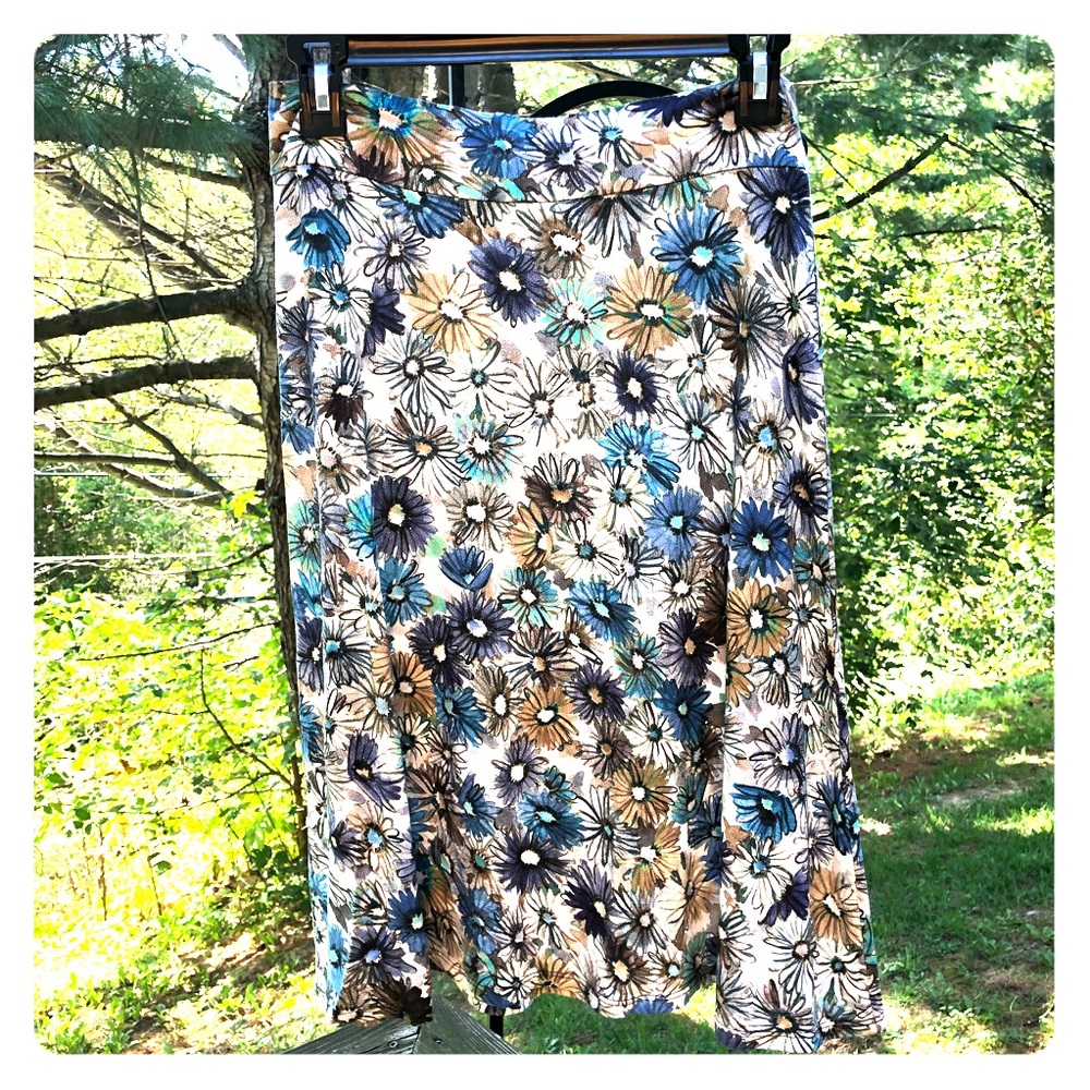 3 FOR $15 Salaam Flowing Midi Skirt